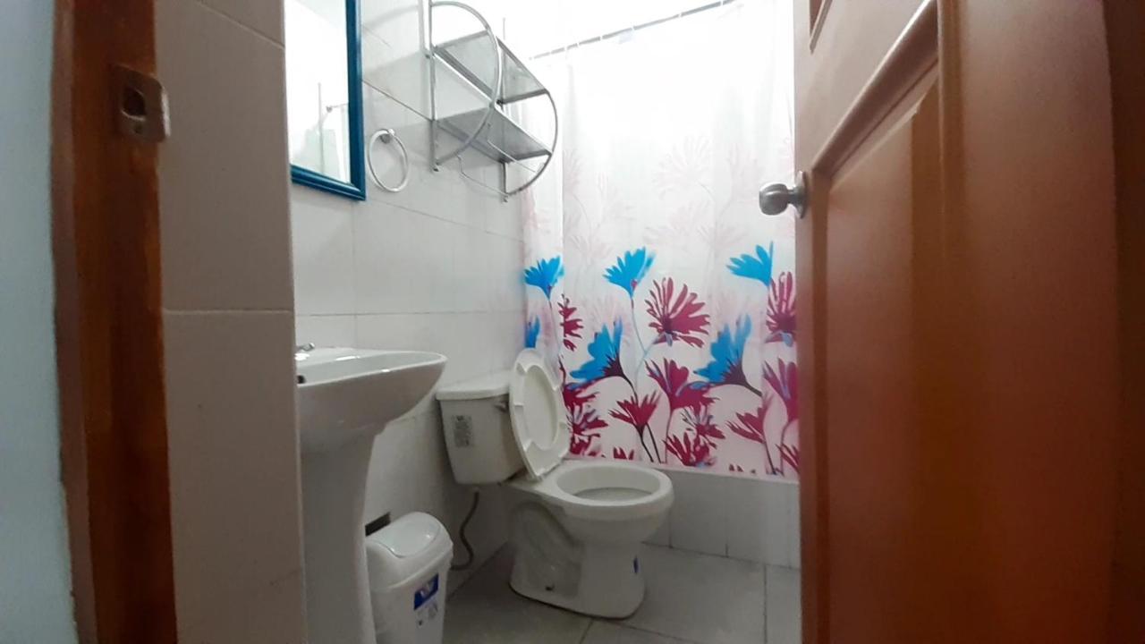 Aypa Hostal Trujillo Buitenkant foto