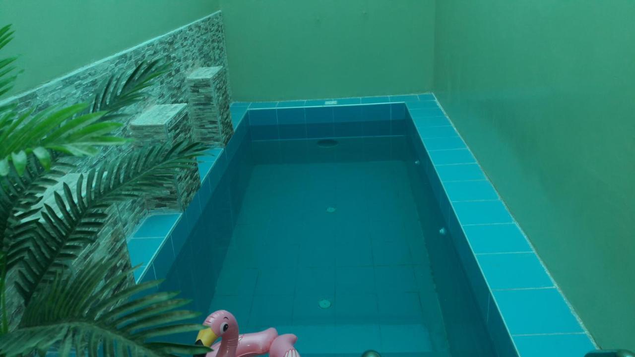 Aypa Hostal Trujillo Buitenkant foto