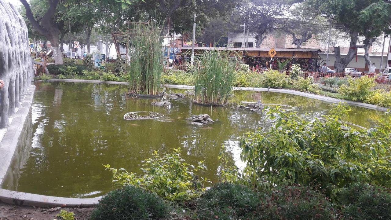 Aypa Hostal Trujillo Buitenkant foto