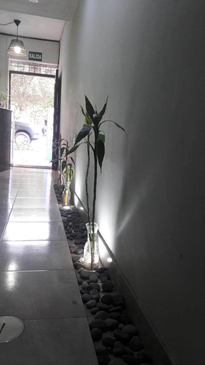 Aypa Hostal Trujillo Buitenkant foto