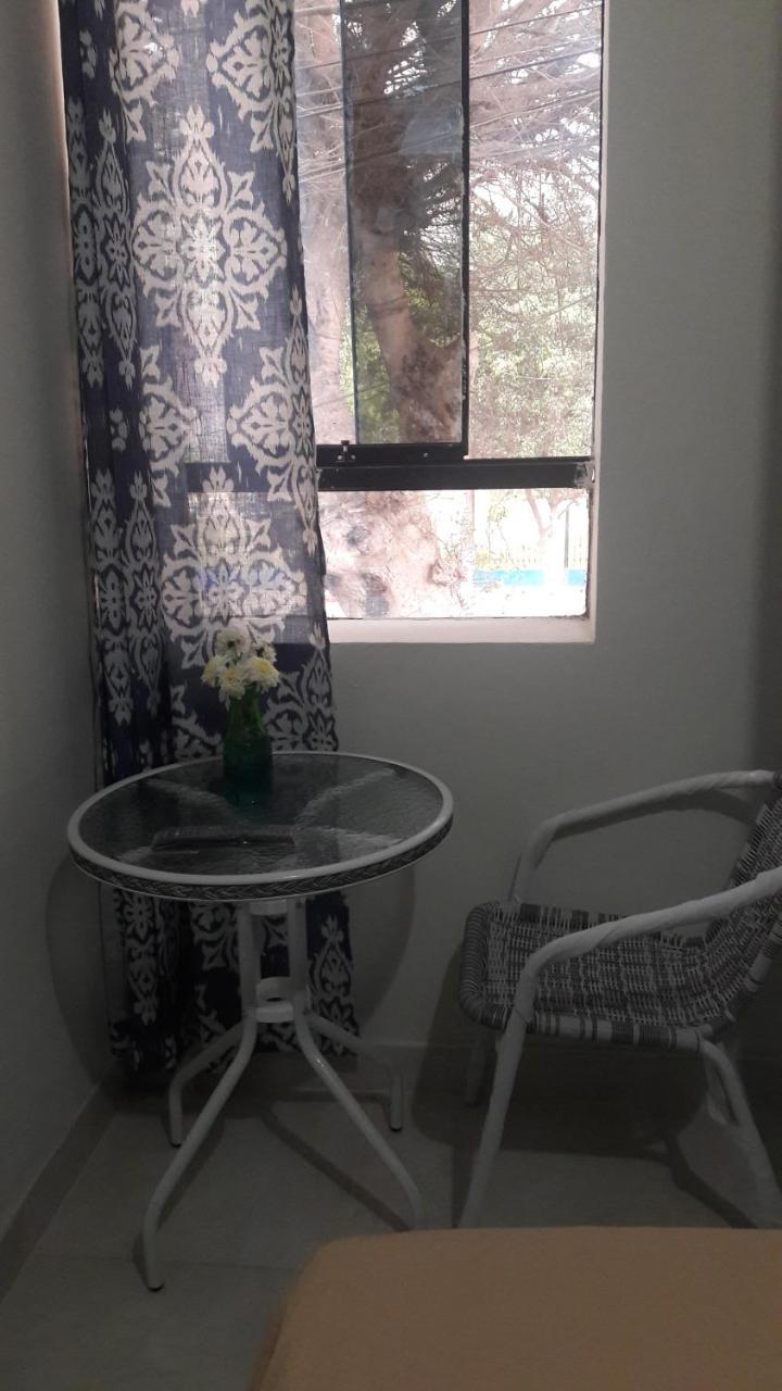 Aypa Hostal Trujillo Buitenkant foto
